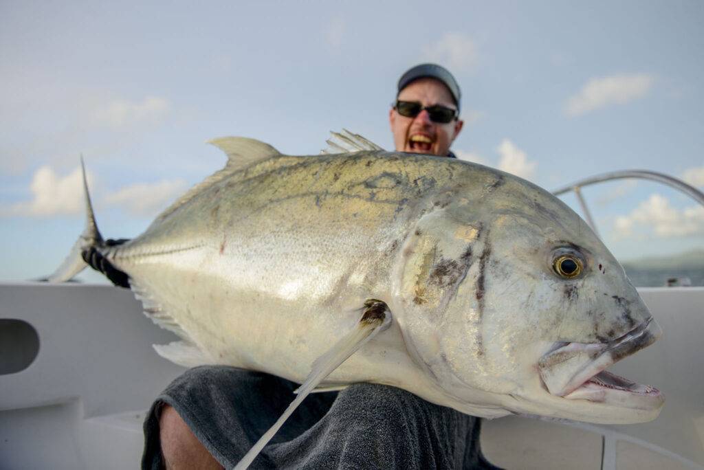 Giant Trevally gefangen in Madagaskar