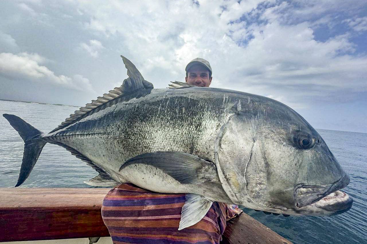 50 Kilo Giant Trevally gefangen in Kenia