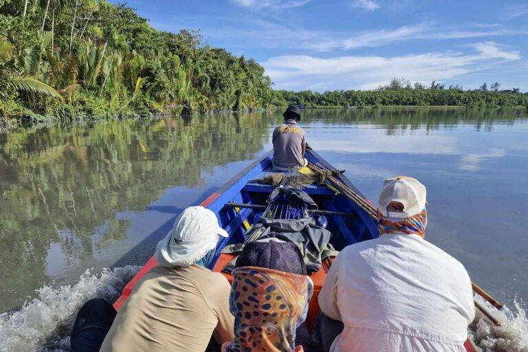 papua_boats_fishing-4