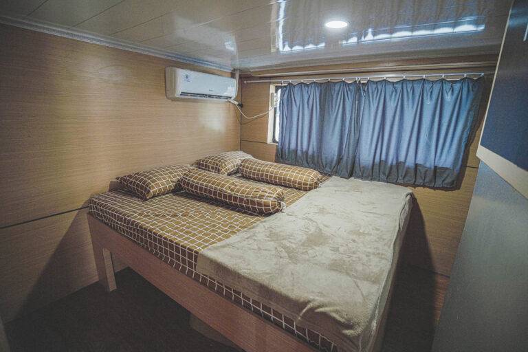 boat-1